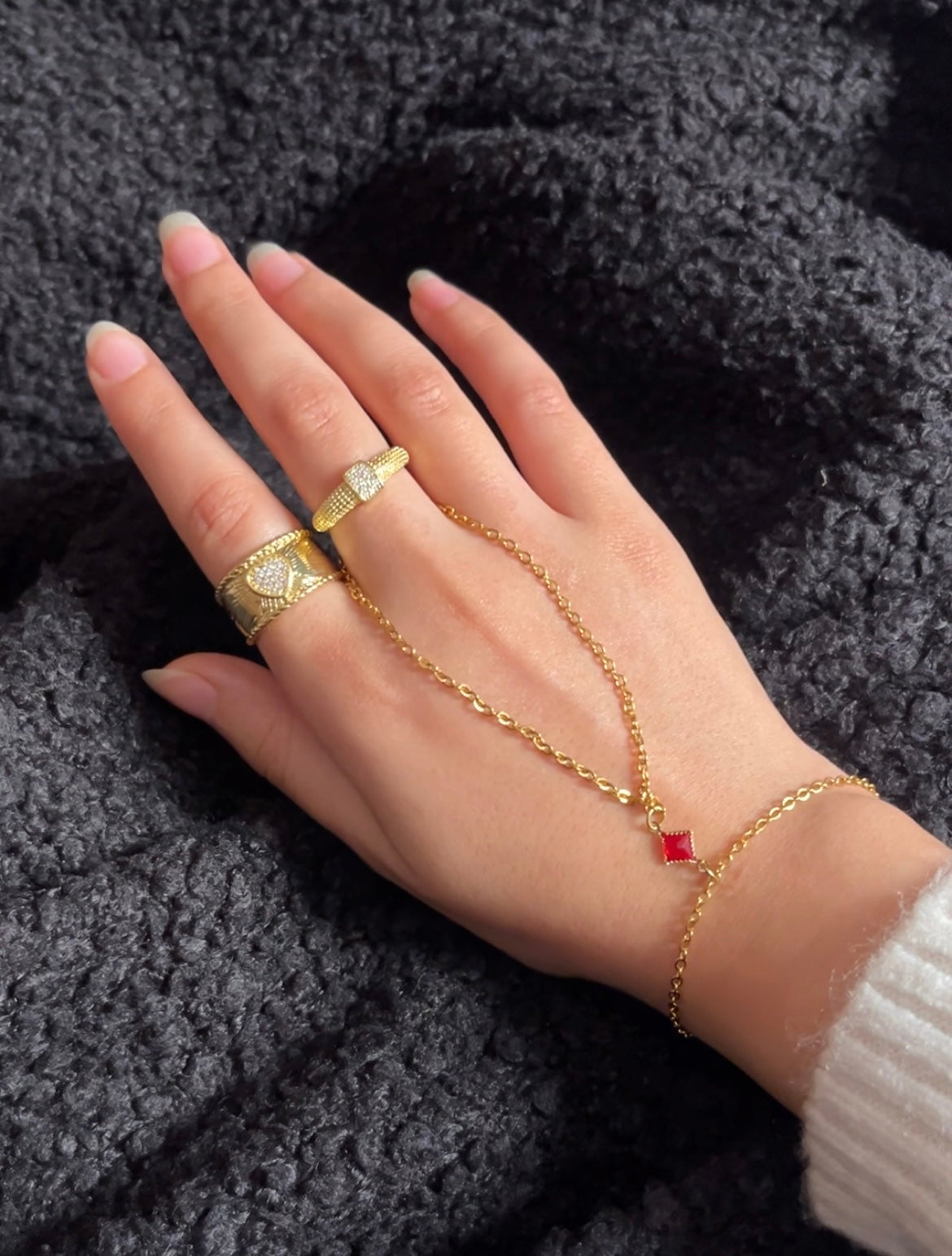 Scarlet Hand Chain