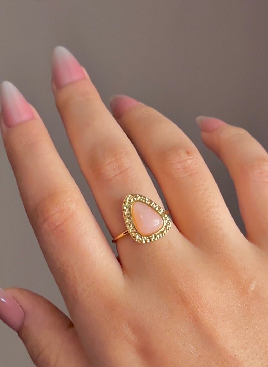 Vintage pink stone ring