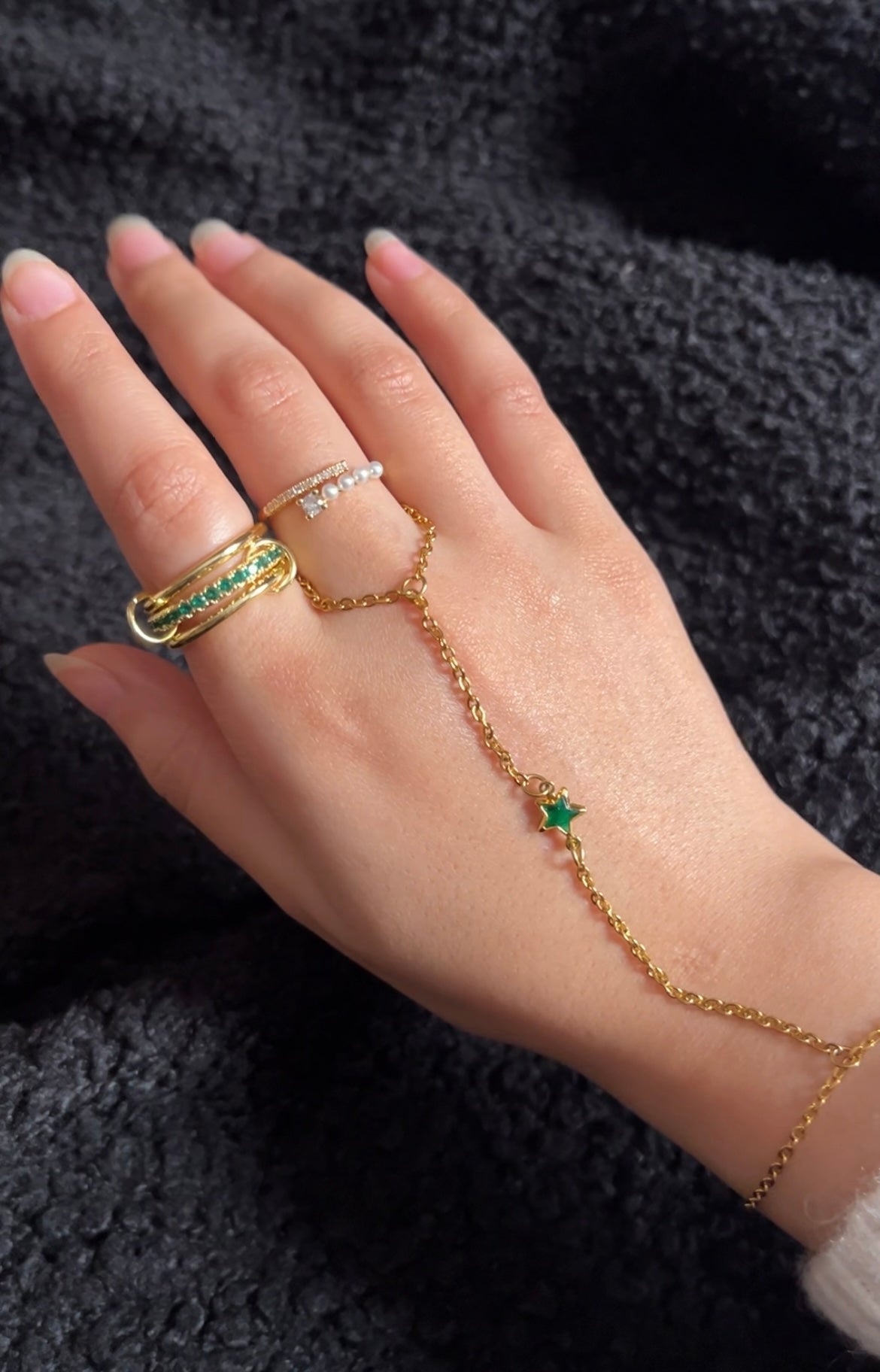 Green Star Hand Chain