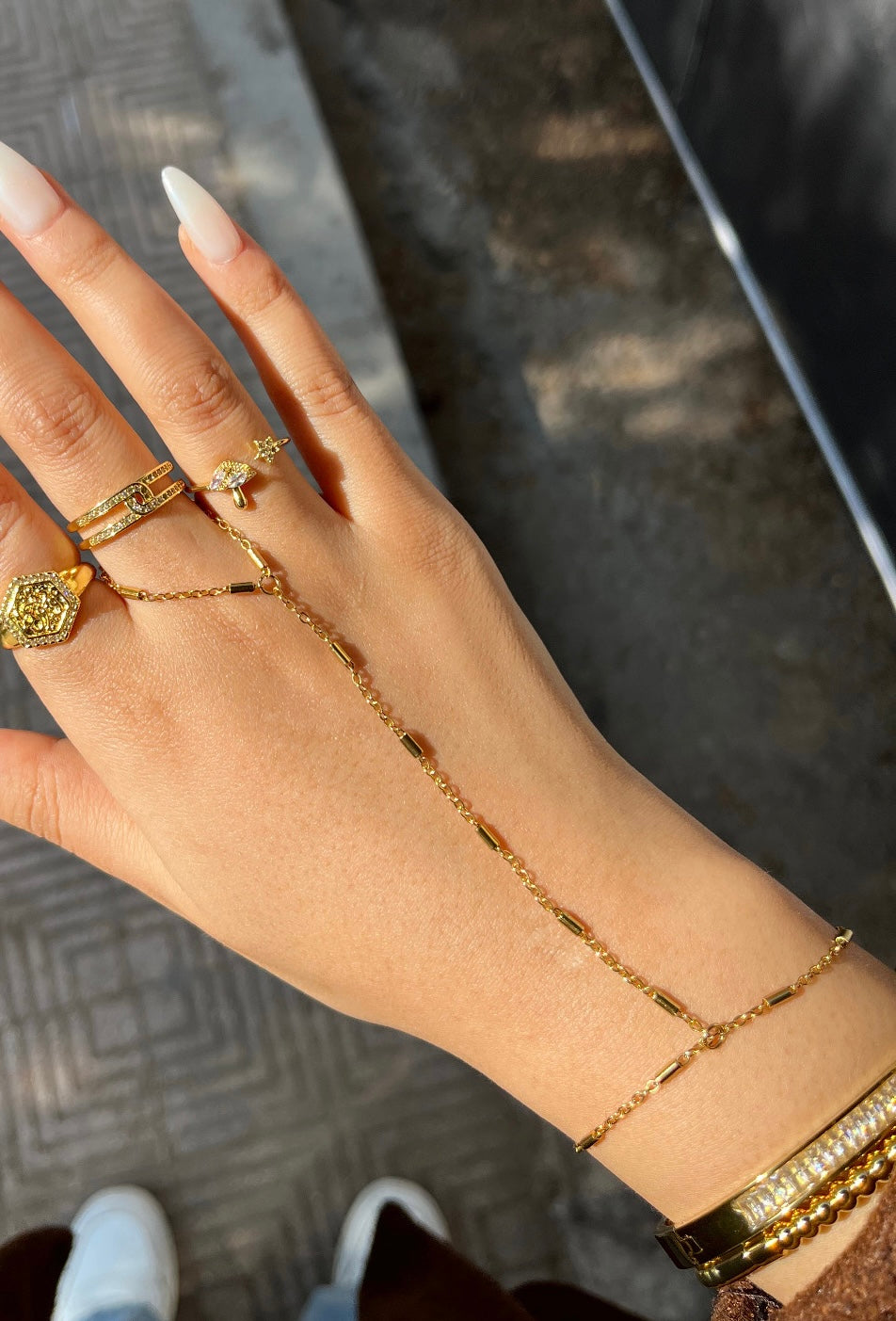 Mialy Hand Chain