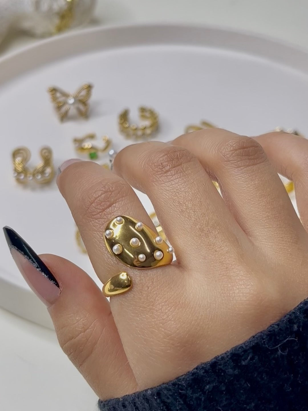 Drip pearly ring