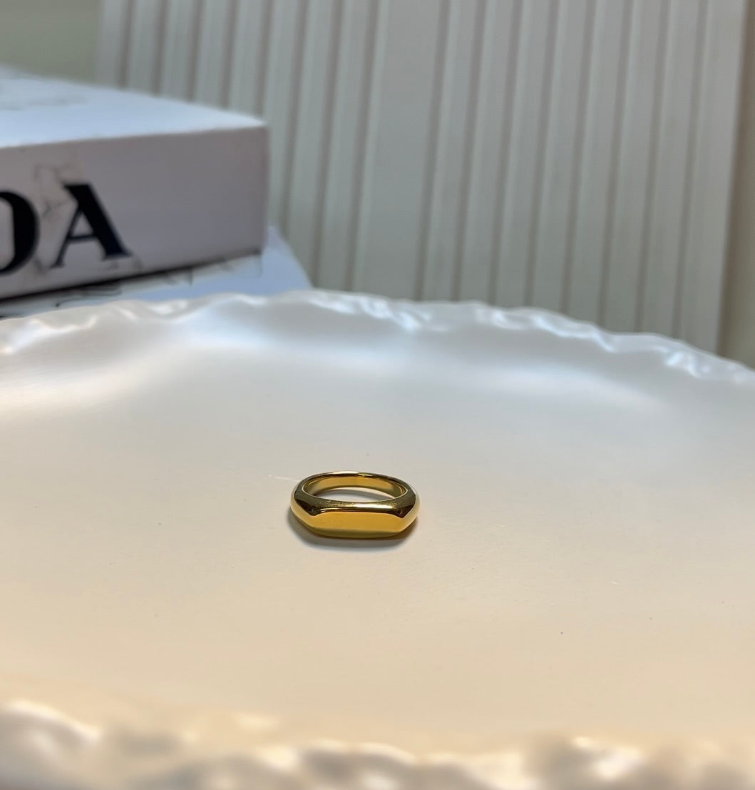 Golden Rectangle ring