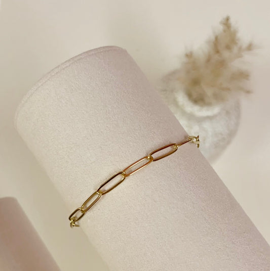Paperclip bracelet