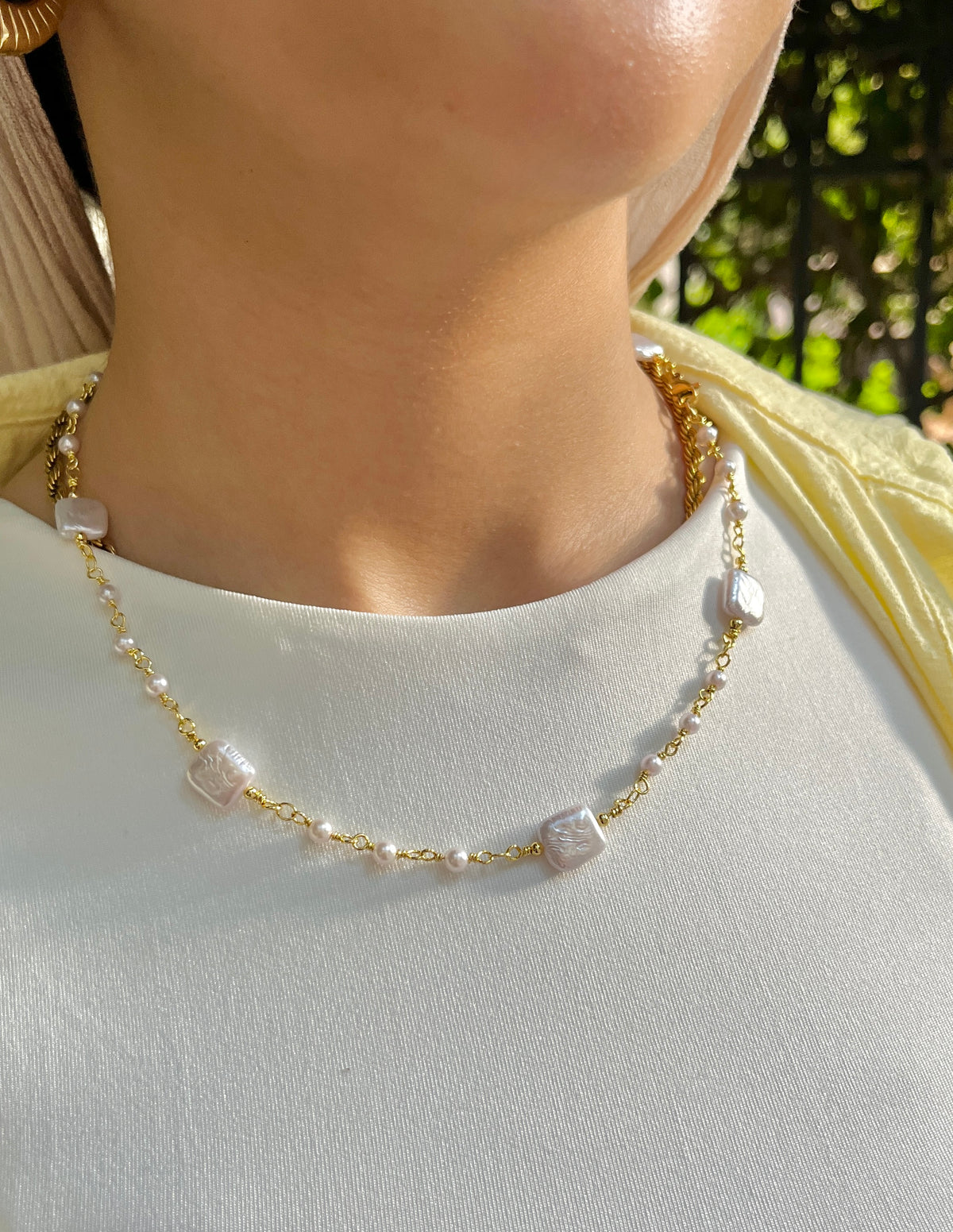 Pearly necklace